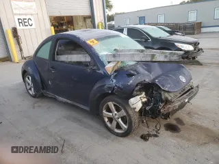 2006 Volkswagen Beetle with VIN 3VWSG31C16M421520, listed as a Copart auction lot 75523964 with Not Provided miles and Salvage Title. Bid and sale history available at DreamBid. Image 4.