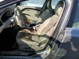 2010 Volvo V70 with VIN YV1982BW4A1122203, listed as a Copart auction lot 76001354 with Not provided miles and Salvage title. Bid and sale history available at DreamBid. Image 7.