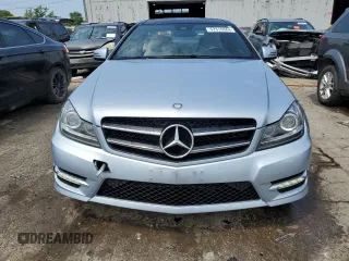 2015 Mercedes-Benz C 350 with VIN WDDGJ8JB6FG401746, listed as a Copart auction lot 62316664 with 141,594 mi miles and Salvage title. Bid and sale history available at DreamBid. Image 5.