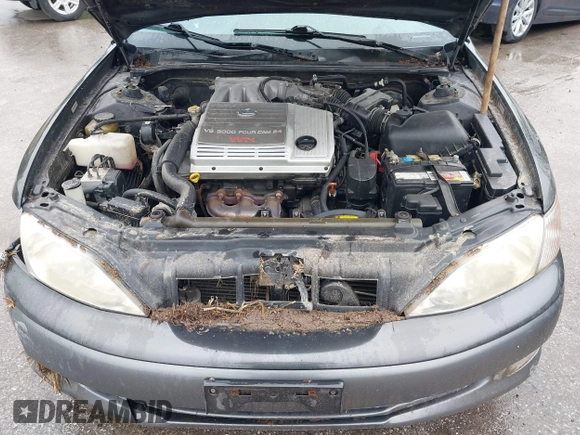 2000 Lexus ES 300 with VIN JT8BF28G7Y5091527, listed as a IAAI auction lot 42293721 with Not provided miles and . Bid and sale history available at DreamBid. Image 10.