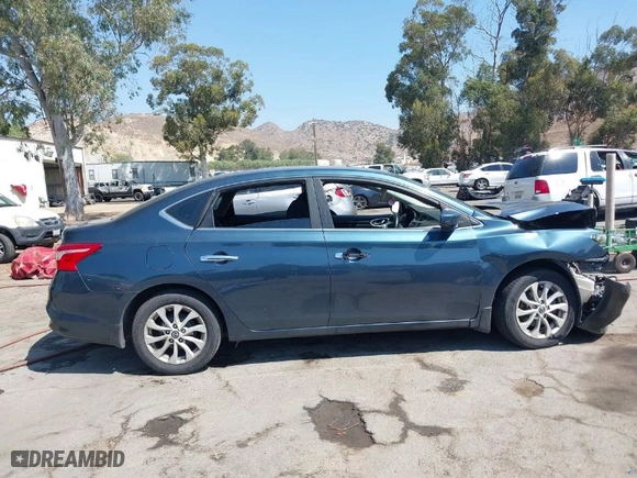 2016 Nissan Sentra SR with VIN 3N1AB7AP8GY264220, listed as a IAAI auction lot 40318032 with 115,161 mi miles. Bid and sale history available at carsss.com. Image 13.