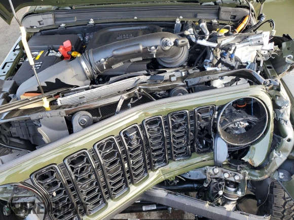 2024 Jeep Wrangler High Altitude z VIN 1C4RJXU68RW152890, wystawiony jako Copart lot #86656484 z przebiegiem 984 mil mil oraz Szkoda całkowita • Salvage title. Historia ofert i sprzedaży dostępna na DreamBid. Obrazek 12.