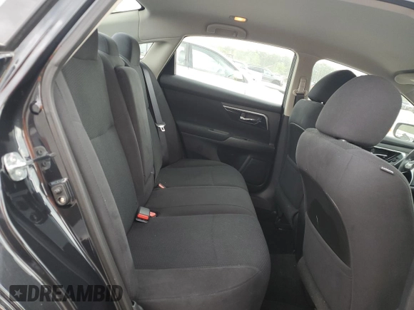 2014 Nissan Altima S with VIN 1N4AL3AP7EN251168, listed as a Copart auction lot 52827025 with 32,489 mi miles and Salvage Title. Bid and sale history available at DreamBid. Image 10.