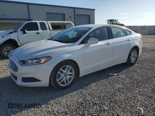 2015 Ford Fusion SE z VIN 3FA6P0HD2FR167178, wystawiony jako Copart lot #54141555 z przebiegiem 53 055 mil mil oraz Szkoda całkowita • Salvage title. Historia ofert i sprzedaży dostępna na DreamBid. Obrazek 1.