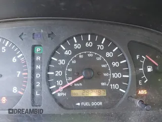 1999 Toyota Sienna LE z VIN 4T3ZF13C0XU117228, wystawiony jako IAAI lot #42384745 z przebiegiem 292 487 mil mil oraz . Historia ofert i sprzedaży dostępna na DreamBid. Obrazek 7.
