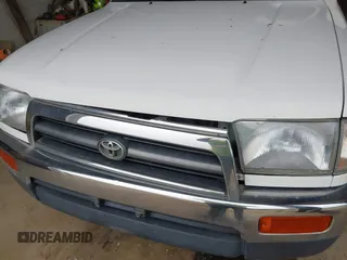 1996 Toyota 4Runner SR5 z VIN JT3GN86R0T0010928, wystawiony jako IAAI lot #42494062 z przebiegiem 219 451 mil mil oraz . Historia ofert i sprzedaży dostępna na DreamBid. Obrazek 6.