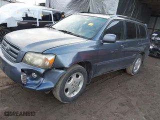 2006 Toyota Highlander w/3rd Row with VIN JTEDP21A860124831, listed as a IAAI auction lot 41670734 with 266,964 mi miles. Bid and sale history available at carsss.com. Image 17.