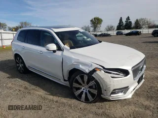 2021 Volvo XC90 Inscription Expression with VIN YV4BR0CL9M1702223, listed as a Copart auction lot 46712854 with 30,037 mi miles. Bid and sale history available at carsss.com. Image 4.