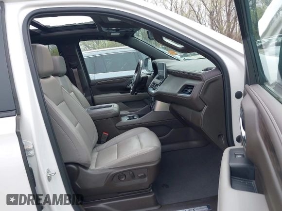 2021 Chevrolet Tahoe Z71 with VIN 1GNSKPKD6MR160422, listed as a IAAI auction lot 41920107 with 37,399 mi miles and . Bid and sale history available at DreamBid. Image 5.