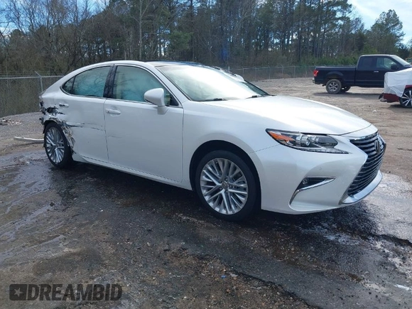 2016 Lexus ES 330 with VIN JTHBK1GG2G2228249, listed as a IAAI auction lot 41701494 with 59,341 mi miles and . Bid and sale history available at carsss.com. Image 1.