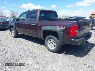 2008 Chevrolet Silverado 1500 LT w/1LT with VIN 2GCEK13M781169033, listed as a IAAI auction lot 42046307 with 153,468 mi miles. Bid and sale history available at carsss.com. Image 3.