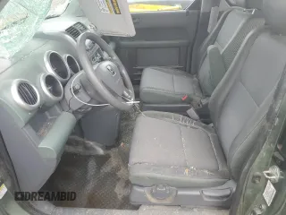 2004 Honda Element EX с VIN 5J6YH28604L011305, выставлен на аукционе Copart как лот 57808315 с пробегом 251 197 миль миль и На запчасти • Non repairable. История ставок и продаж доступна на DreamBid. Изображение 7.