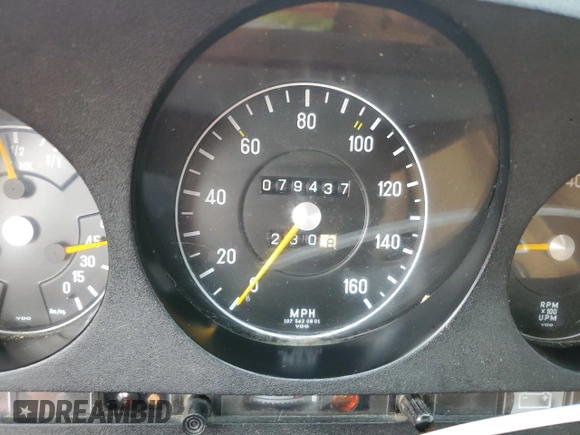 1973 Mercedes-Benz SL with VIN 10704412008764, listed as a Copart auction lot 60903885 with 79,437 mi miles and Clean title. Bid and sale history available at DreamBid. Image 9.