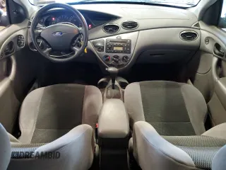 2002 Ford Focus ZX5 z VIN 3FAFP37352R180981, wystawiony jako Copart lot #55856125 z przebiegiem 59 785 mil mil oraz Szkoda całkowita • Salvage title. Historia ofert i sprzedaży dostępna na DreamBid. Obrazek 8.