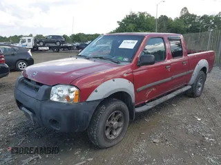 2002 Nissan Frontier XE z VIN 1N6ED29Y82C310880, wystawiony jako IAAI lot #42341208 z przebiegiem 280 511 mil mil oraz . Historia ofert i sprzedaży dostępna na DreamBid. Obrazek 2.