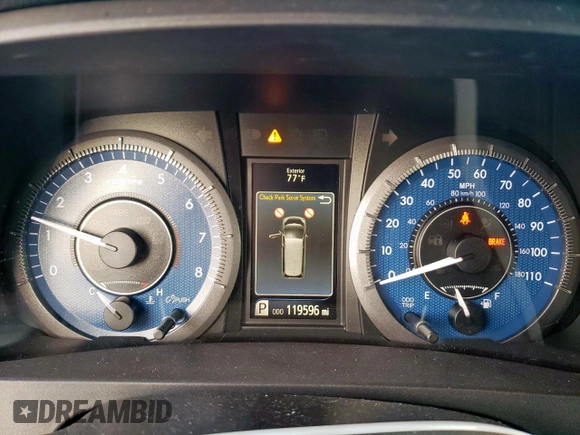 2015 Toyota Sienna XLE with VIN 5TDYK3DC1FS618338, listed as a Copart auction lot 63567755 with 119,596 mi miles and Salvage title. Bid and sale history available at DreamBid. Image 9.