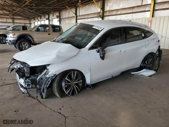2024 Toyota Venza LE with VIN JTEAAAAHXRJ159011, listed as a Copart auction lot 49744055 with 69,882 mi miles and Salvage Title. Bid and sale history available at carsss.com. Image 1.