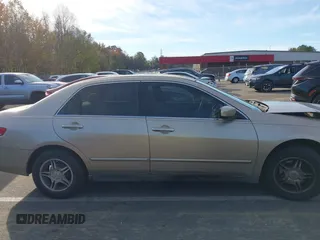 2004 Honda Accord LX с VIN 1HGCM56384A040487, выставлен на аукционе IAAI как лот 40834172 с пробегом 264 707 миль миль и . История ставок и продаж доступна на DreamBid. Изображение 13.