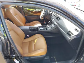 2011 Lexus CT 200h with VIN JTHKD5BH2B2031222, listed as a IAAI auction lot 41551693 with 123,596 mi miles. Bid and sale history available at carsss.com. Image 5.