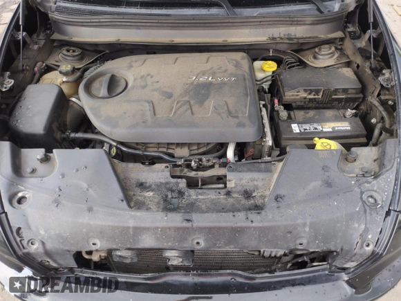 2014 Jeep Cherokee Limited z VIN 1C4PJMDS2EW193884, wystawiony jako Copart lot #60337095 z przebiegiem 114 080 mil mil oraz Szkoda całkowita • Salvage title. Historia ofert i sprzedaży dostępna na DreamBid. Obrazek 12.
