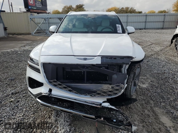 2025 Genesis GV80 Prestige with VIN KMUHEESCXSU221431, listed as a Copart auction lot 78187984 with 3,788 mi miles and Salvage Title. Bid and sale history available at DreamBid. Image 5.