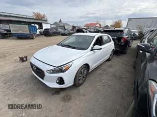 2019 Hyundai Elantra GT with VIN KMHH35LE4KU113150, listed as a Copart auction lot 77800134 with 137,760 mi miles and Non Repairable. Bid and sale history available at carsss.com. Image 2.