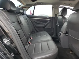 2009 Volkswagen Jetta SE z VIN 3VWRZ71KX9M140425, wystawiony jako Copart lot #85962374 z przebiegiem 177 732 mil mil oraz Szkoda całkowita • Salvage title. Historia ofert i sprzedaży dostępna na DreamBid. Obrazek 10.