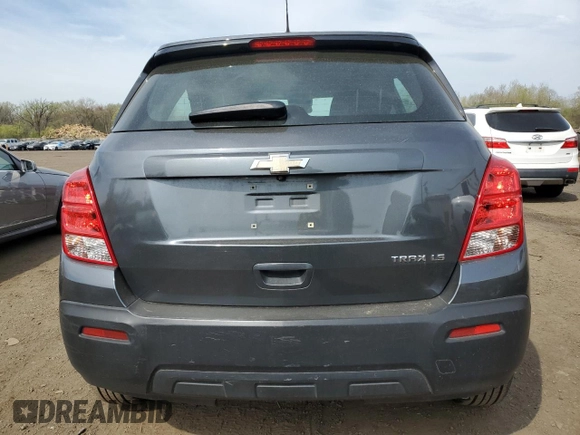 2016 Chevrolet Trax LS with VIN 3GNCJKSBXGL250368, listed as a Copart auction lot 53833245 with 124,906 mi miles and Clean Title. Bid and sale history available at carsss.com. Image 6.
