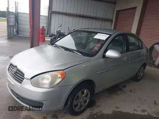 2009 Hyundai Accent Auto GLS with VIN KMHCN46C99U349778, listed as a IAAI auction lot 41871523 with 140,012 mi miles. Bid and sale history available at carsss.com. Image 2.
