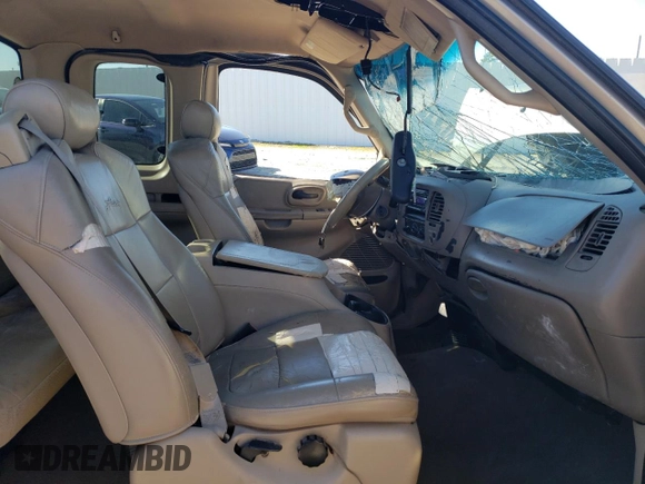 2001 Ford F-150 XL with VIN 2FTRX07L61CA37311, listed as a Copart auction lot 85752694 with 0 mi miles and Salvage Title. Bid and sale history available at carsss.com. Image 7.