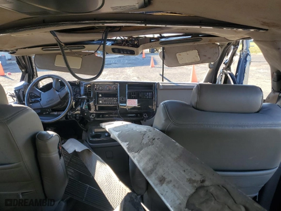 2007 GMC Savana Cargo Van YF7 Upfitter with VIN 1GDFH15T371201662, listed as a Copart auction lot 77485104 with 0 mi miles and Non Repairable. Bid and sale history available at carsss.com. Image 8.