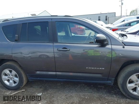 2016 Jeep Compass Sport with VIN 1C4NJCBA6GD543267, listed as a IAAI auction lot 42028109 with 105,118 mi miles and . Bid and sale history available at DreamBid. Image 13.