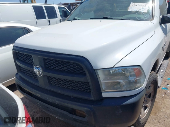 2018 Ram 2500 Tradesman z VIN 3C7WR4AJ8JG293547, wystawiony jako IAAI lot #42474445 z przebiegiem 121 406 mil mil oraz . Historia ofert i sprzedaży dostępna na DreamBid. Obrazek 6.