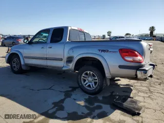 2004 Toyota Tundra SR5 with VIN 5TBRT34114S449962, listed as a Copart auction lot 49270575 with 117,286 mi miles and Salvage Title. Bid and sale history available at carsss.com. Image 2.