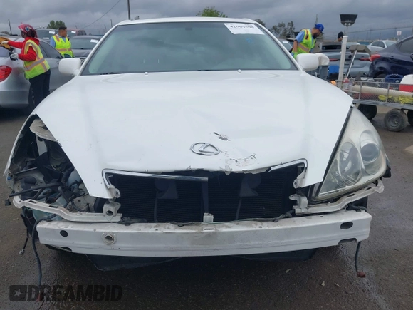 2005 Lexus ES 330 with VIN JTHBA30G055084186, listed as a IAAI auction lot 42064508 with 154,736 mi miles. Bid and sale history available at carsss.com. Image 13.
