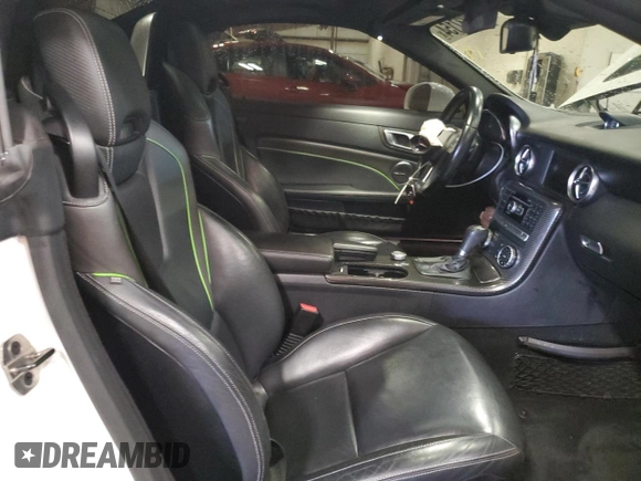 2014 Mercedes-Benz SLK 250 with VIN WDDPK4HA8EF092580, listed as a Copart auction lot 80237154 with 111,151 mi miles and Clean title. Bid and sale history available at DreamBid. Image 10.