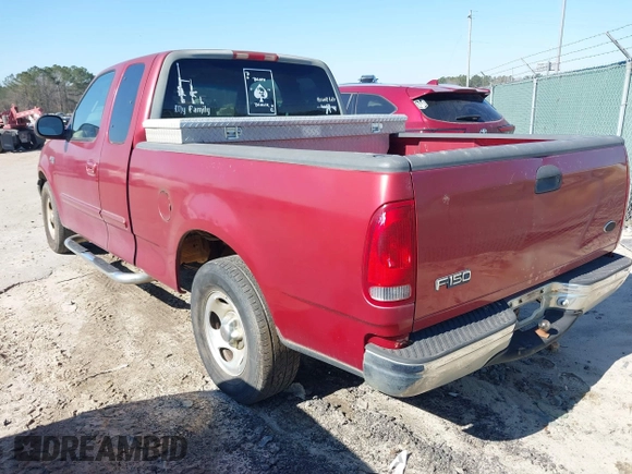 2000 Ford F-150 XL with VIN 1FTZX1725YNA94343, listed as a IAAI auction lot 41659358 with 295,337 mi miles. Bid and sale history available at carsss.com. Image 3.