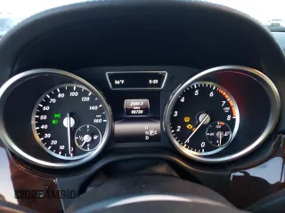 2015 Mercedes-Benz GL-Class GL 550 with VIN 4JGDF7DE8FA535039, listed as a Copart auction lot 37510763 with 98,730 mi miles. Bid and sale history available at carsss.com. Image 9.