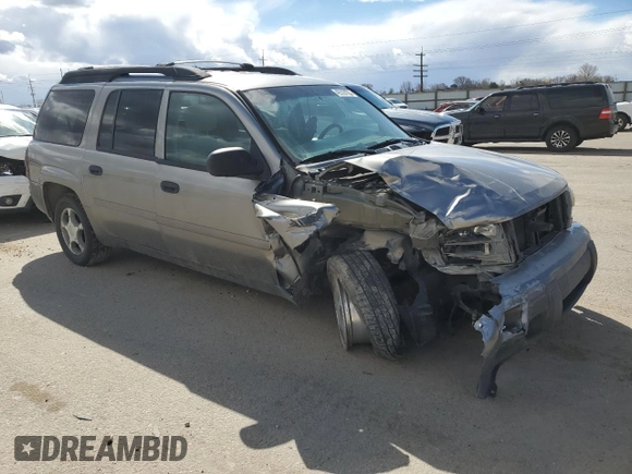 2006 Chevrolet TrailBlazer LS with VIN 1GNET16SX66122387, listed as a Copart auction lot 49330125 with 234,313 mi miles and Salvage Title. Bid and sale history available at DreamBid. Image 4.
