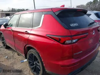 2022 Mitsubishi Outlander SE with VIN JA4J4UA86NZ054971, listed as a IAAI auction lot 41584819 with 59,194 mi miles. Bid and sale history available at carsss.com. Image 3.