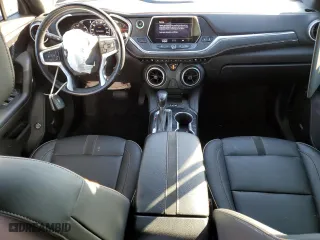 2019 Chevrolet Blazer Premier with VIN 3GNKBFRS1KS694470, listed as a Copart auction lot 84202244 with 56,069 mi miles and Salvage Title. Bid and sale history available at carsss.com. Image 8.