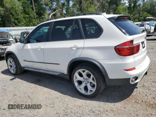 2012 BMW X5 35d with VIN 5UXZW0C57CL672443, listed as a Copart auction lot 55689215 with 247,014 mi miles and Clean title. Bid and sale history available at DreamBid. Image 2.