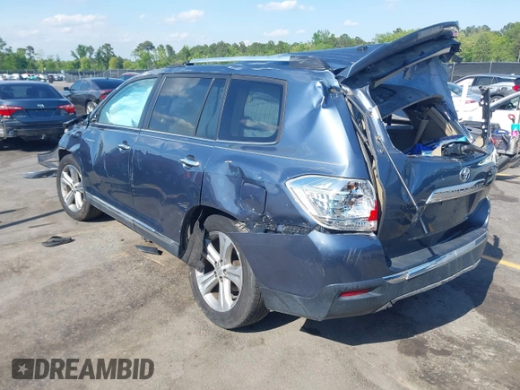 2013 Toyota Highlander Limited with VIN 5TDYK3EH7DS134021, listed as a IAAI auction lot 41985243 with 140,239 mi miles and . Bid and sale history available at DreamBid. Image 3.