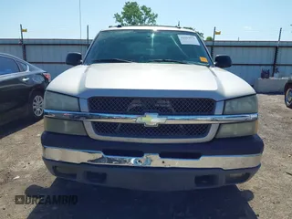 2004 Chevrolet Avalanche Z66 z VIN 3GNEC12T64G264908, wystawiony jako IAAI lot #42514551 z przebiegiem 250 862 mil mil oraz . Historia ofert i sprzedaży dostępna na DreamBid. Obrazek 12.