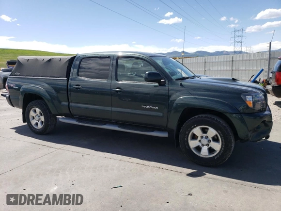 2010 Toyota Tacoma z VIN 3TMMU4FN6AM019862, wystawiony jako Copart lot #57385865 z przebiegiem 251 256 mil mil oraz Szkoda całkowita • Salvage title. Historia ofert i sprzedaży dostępna na DreamBid. Obrazek 4.