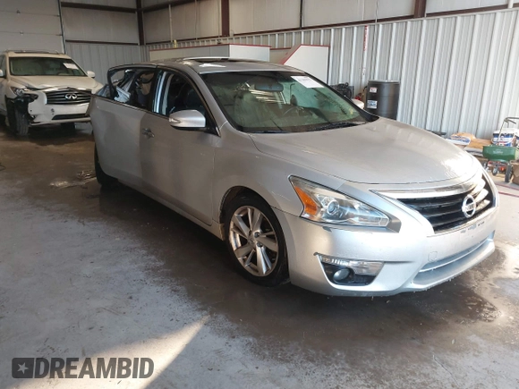 2014 Nissan Altima SL with VIN 1N4AL3AP6EN229713, listed as a IAAI auction lot 41389927 with 152,455 mi miles and . Bid and sale history available at DreamBid. Image 1.