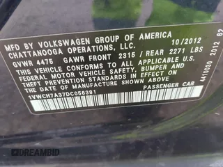 2013 Volkswagen Passat SEL Premium z VIN 1VWCH7A37DC056381, wystawiony jako IAAI lot #42426144 z przebiegiem 261 626 mil mil oraz . Historia ofert i sprzedaży dostępna na DreamBid. Obrazek 9.