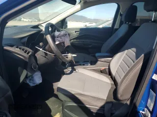 2017 Ford Escape S z VIN 1FMCU0F76HUD94965, wystawiony jako Copart lot #61836265 z przebiegiem 124 771 mil mil oraz Szkoda całkowita • Salvage title. Historia ofert i sprzedaży dostępna na DreamBid. Obrazek 7.