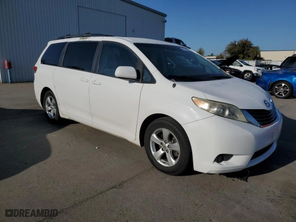 2013 Toyota Sienna LE AAS with VIN 5TDKK3DC0DS370943, listed as a Copart auction lot 51984705 with 445,368 mi miles and Clean Title. Bid and sale history available at carsss.com. Image 4.