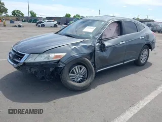 2013 Honda Crosstour EX-L z VIN 5J6TF3H52DL004465, wystawiony jako IAAI lot #42268992 z przebiegiem 166 873 mil mil oraz . Historia ofert i sprzedaży dostępna na DreamBid. Obrazek 2.